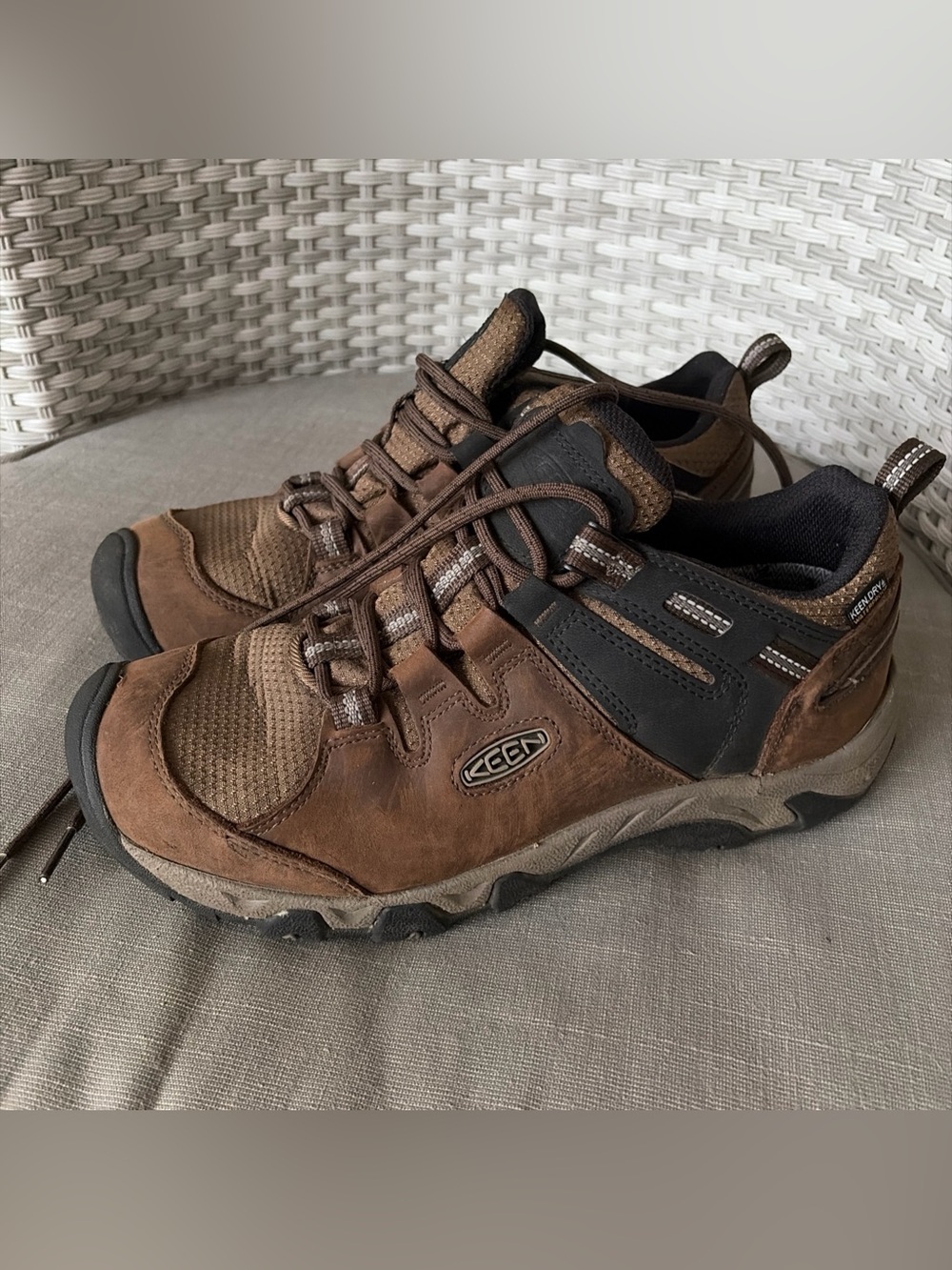 Men's Keen Targhee 3 III Low Waterproof WP Hiking Trail Shoes Size US 9